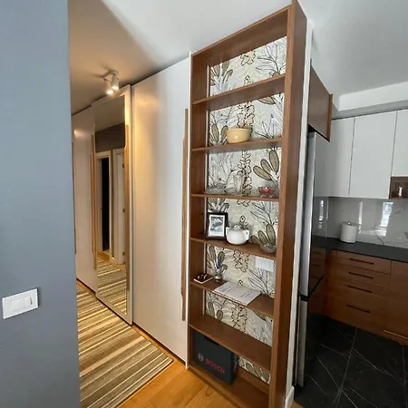 Happy Corner New * Belgrad