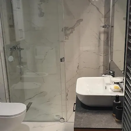 דירה Happy Corner New בלגרד